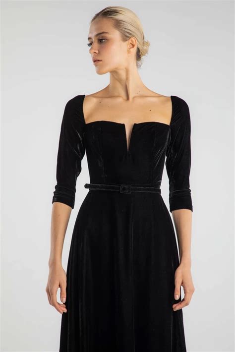 Anouk Black Velvet Cocktail Dress With Long Sleeves — Sau Lee Velvet Dress Long Velvet Midi