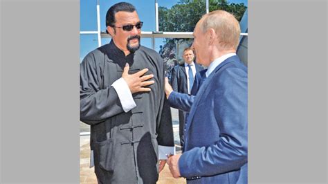 Putin Bestows Friendship Award On Actor Steven Seagal Daily News