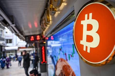 Bitcoin Stijgt Tot Recordhoogte Van Bijna Dollar Business Am