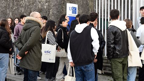 Arredor De Estudantes Preuniversitarios Participan Esta Semana