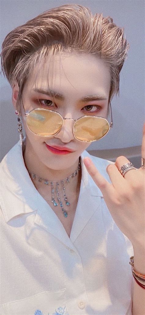 Seonghwa Ateez Wallpaper Park Seong Hwa Star Wallpaper Kim