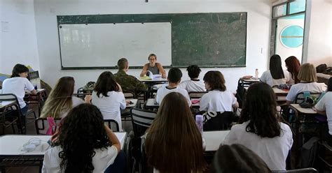 Comenzó la segunda etapa de inscripción para el ingreso a las escuelas