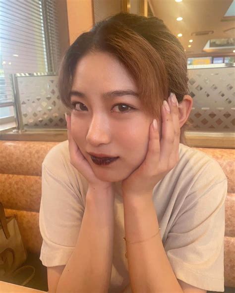 谷かえさんのインスタグラム写真 谷かえinstagram 「イカ墨メイク🦑🖤💄」6月27日 18時48分 Tani Kae