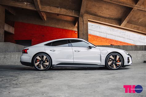 รีวิว AUDI e-tron GT PERFORMANCE รถยนต์ไฟฟ้าที่สวยที่สุด แถมขับดีมาก ...