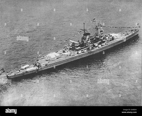 Graf Spee, Deutschland-class heavy cruiser, German warship World War II ...