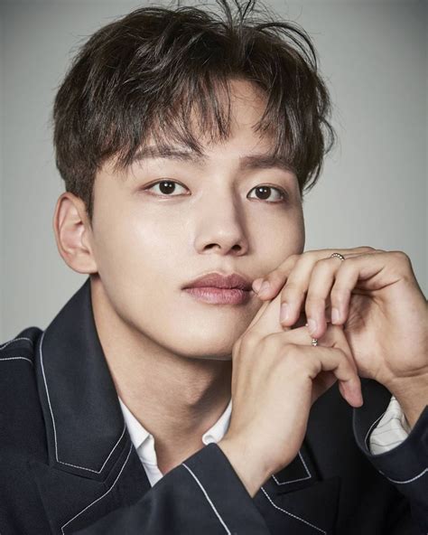 9 Potret Yeo Jin Goo Yang Akan Comeback Drama Beyond Evil