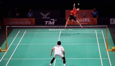 Useful singles tactics in Badminton | badminton racket review