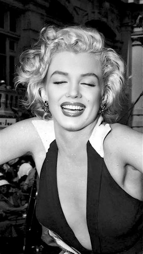 Marilyn 1953 🌸💋 In 2024 Marilyn Monroe Portrait Marilyn Monroe Fashion Marilyn Monroe