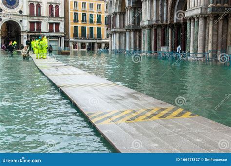 High Water in Venice High Tide Buildings and Flooded Streets Editorial ...