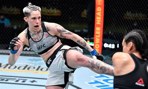 Ufc Fight Night 199 Macy Chiasson Steps In Vs Raquel Pennington