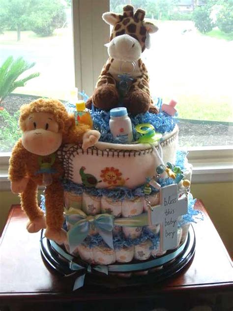 12 Adorable Diaper Cakes For Baby Showers