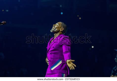 291 Kirk Franklin Concert Images, Stock Photos, 3D objects, & Vectors | Shutterstock