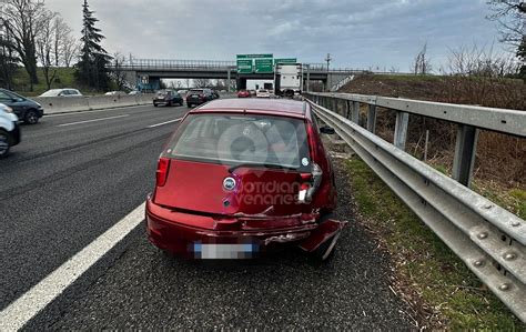 INCIDENTE IN TANGENZIALE A COLLEGNO Scontro Tra Un Mezzo Pesante E Un