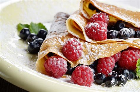 Delicious Crepe Filling and Toppings Ideas - StarBlue