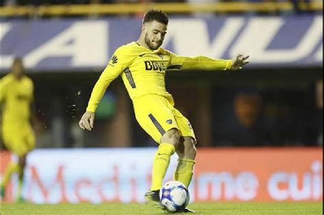 Al Hincha De Boca Le Gusta El Compromiso El Volante Uruguayo