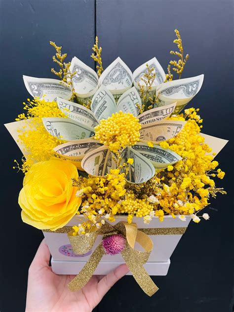 Real Money Flower Bouquet Slaylebrity