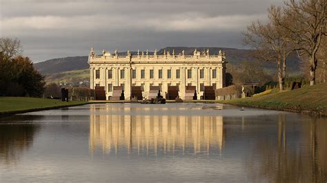 Christmas at Chatsworth House: see inside the stunning Derbyshire ...