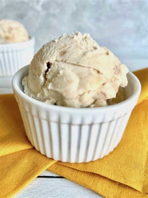 Homemade Ice Cream Recipes - Design Dazzle