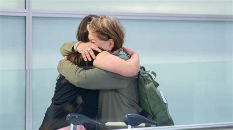 Heartwarming Photos Show Families And Friends Reuniting At Sydney