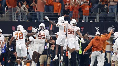 Oklahoma State Vs Texas Score Live Updates In Big 12 Championship