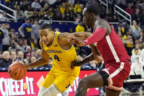 Michigan Wolverines Men’s Basketball Team Drops 8th Straight Game 85 70 At Home To Nebraska To