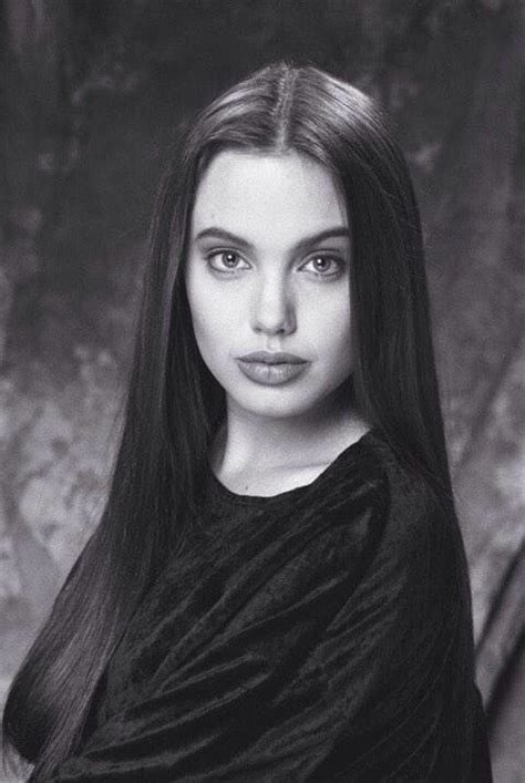 Angelina Jolie Age 14