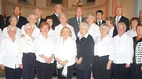 Kirchenchor Feiert Jubil Um Mit Konzert