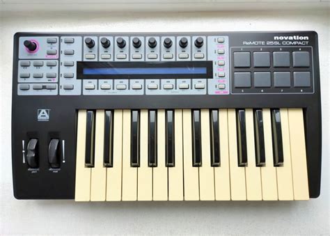 Novation Remote Sl Compact Midi Key