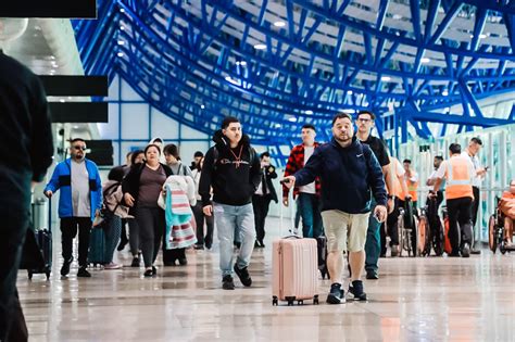 Aeropuerto Internacional De El Salvador Supera Mill N De Pasajeros