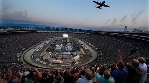 Reds Braves To Play At Bristol Motor Speedway In 2025 Per Report