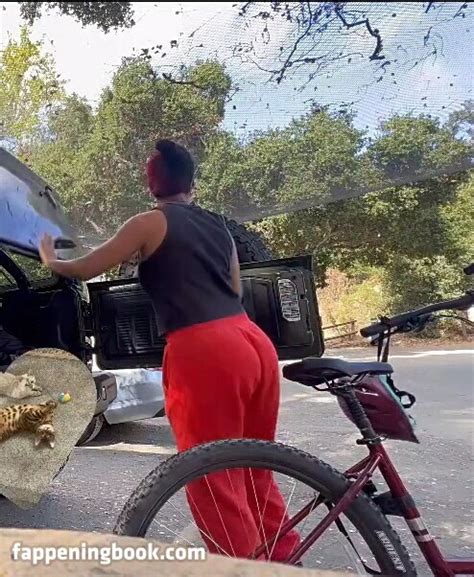 Bayley Nude OnlyFans Leaks Fappening FappeningBook