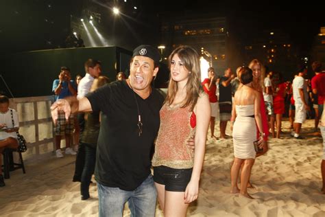 Cristiana Oliveira Paulo Rocha E Outros Famosos Curtem Show Do Stevie