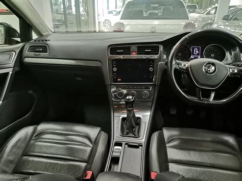 VW Golf 7.5 TSi R Line Manual 2018 - MyCarMyFinance