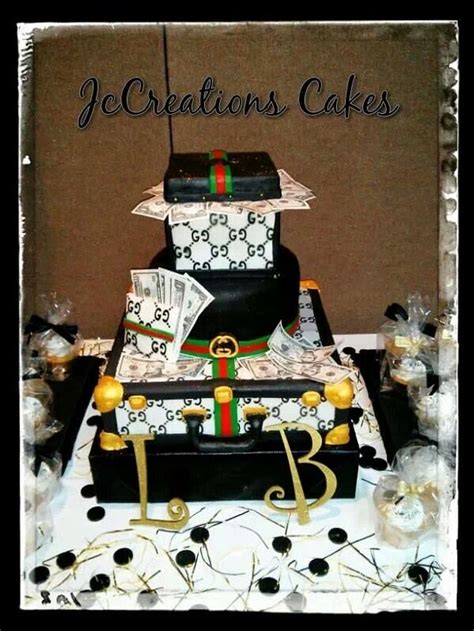 Gucci Cake Decorated Cake By Jccreations Cakes CakesDecor