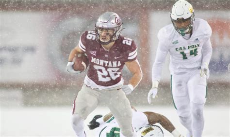 Griz Run Over Cal Poly In Snowy Beatdown At Washington Grizzly