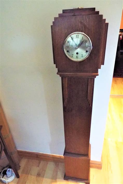 Art Deco Grandmother Clock With Westminster Chimes Movement 523591