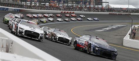 William Byron Scores Runner Up Finish In Charlotte To Extend Top Five Streak Axalta Racing