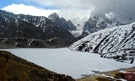 Two High Passes With EBC Trek 2025 - Trek Himalayan