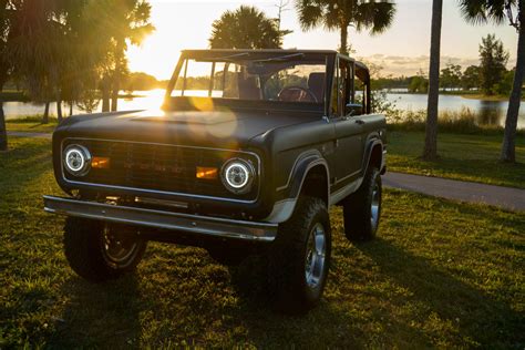 1973 Ford Bronco Custom Restomod Fully Restored Gateway Bronco