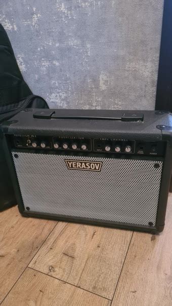 Продаю Yerasov комбоусилитель R1 REPETITOR (10W) Новый. Им пользовались ...