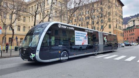 Gira Per Zena Il Nuovo Bus Futuristico