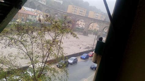 Alluvione Genova Esondano Anche Fereggiano E Bisagno FOTO LIVE