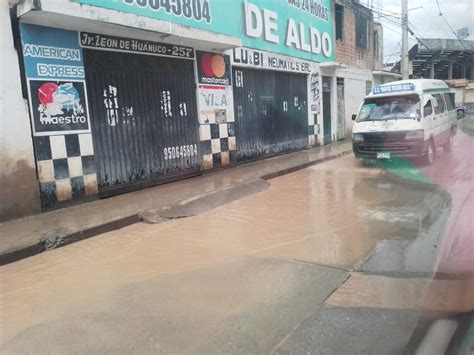 Huánuco Lluvia Torrencial Causa Aniego Y El Colapso De Los Sistemas De Desagüe El Muro