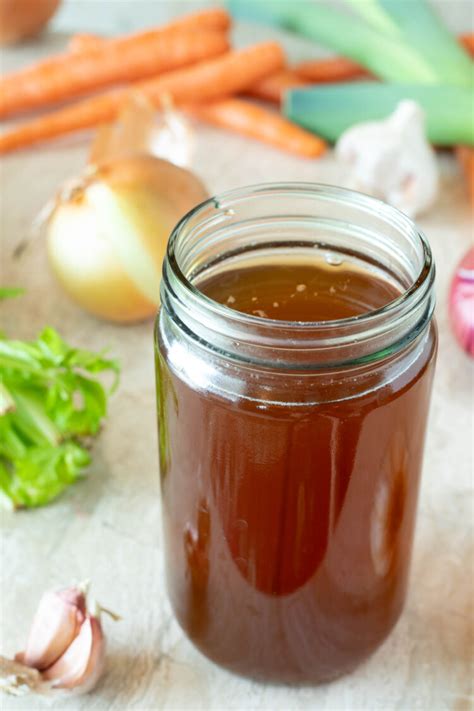 How To Make Vegetable Broth In An Instant Pot From Leftover Scraps