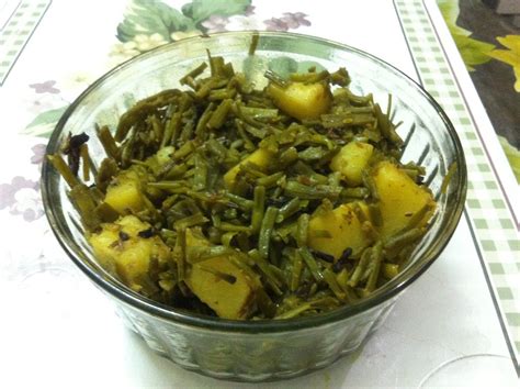 Aloo Moongre Ki Sabji Potatoes Radish Pods Vegetable Recipe In