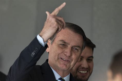 Bolsonaro Revoga Decreto Que Flexibilizou O Porte De Arma