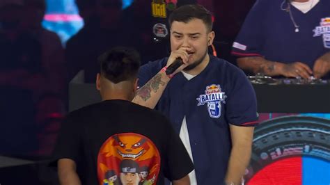 Aczino campeón de la Final Internacional Red Bull Batalla 2022