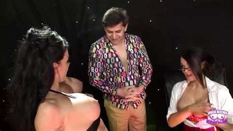 A Group Of Super Hot Girls With Fake Melons Porking Around With An Experienced Man XHamster