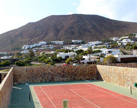 Why hotel alyssa suite pricing is sparking a travel blogger debate 15