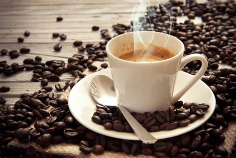 Kawa long, lungo, long coffee - co to jest? - Cafessima